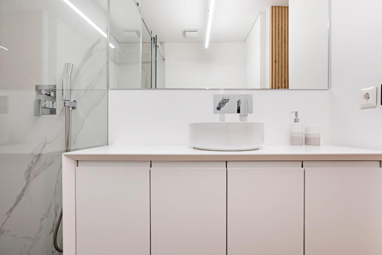 Studio Duplex W Ac Near River Front By Lovelystay 波尔图 外观 照片